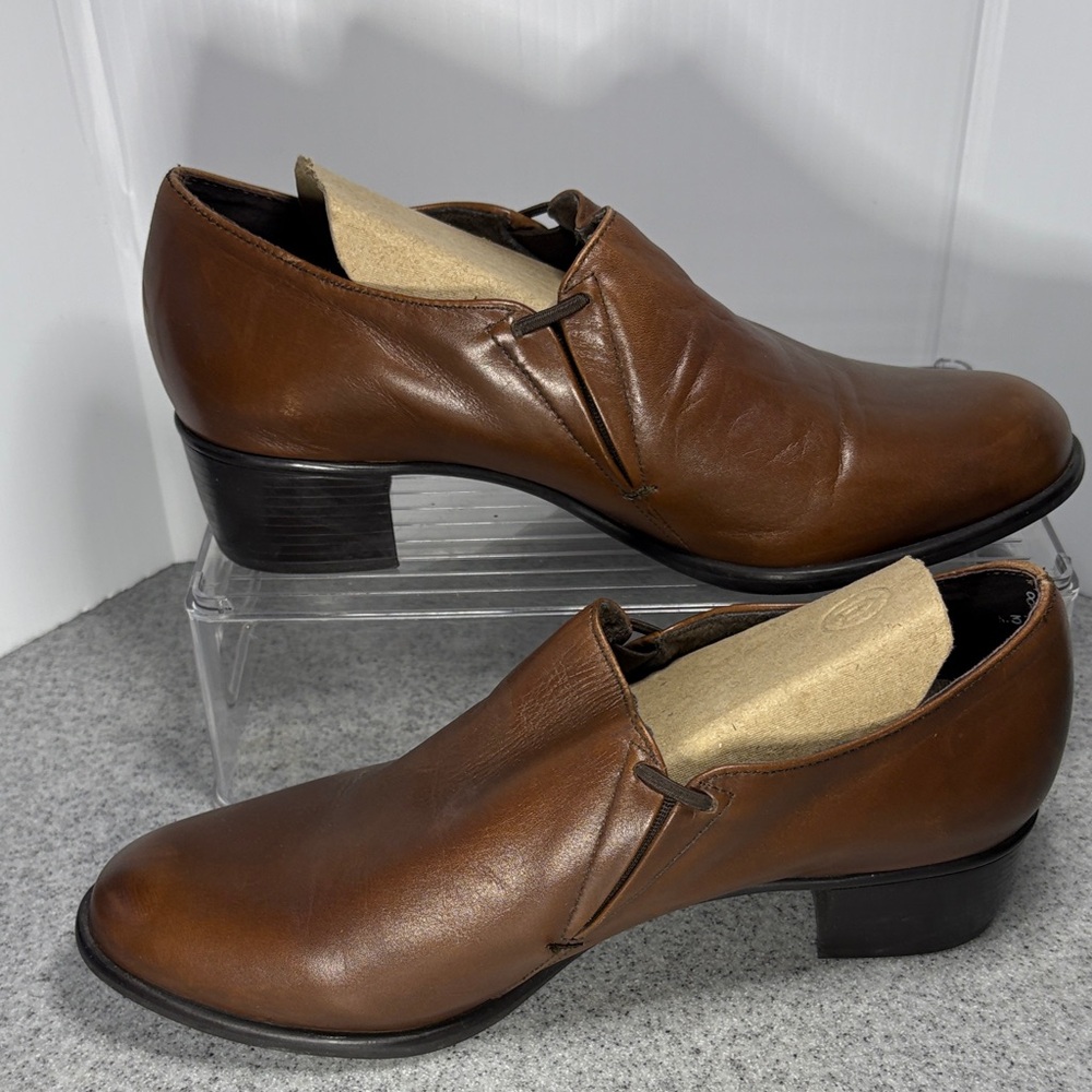 Munro women's size 8w Brown Leather Dress Shoes stacked‎ heel fc2